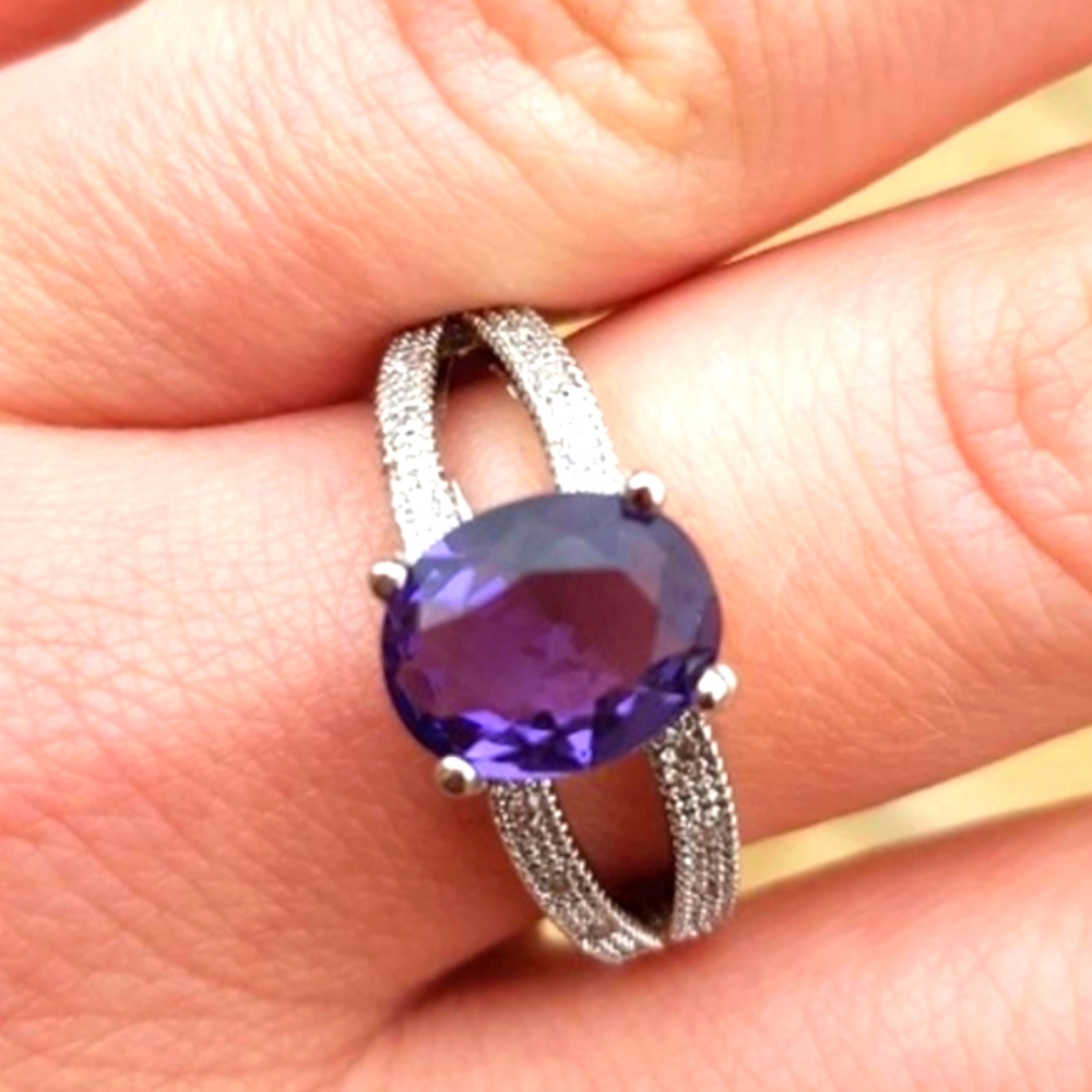 S925 stampd 2.6ct Amethyst ring
